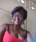 Dating Woman Ivory Coast to Abidjan  : Laurence, 51 years